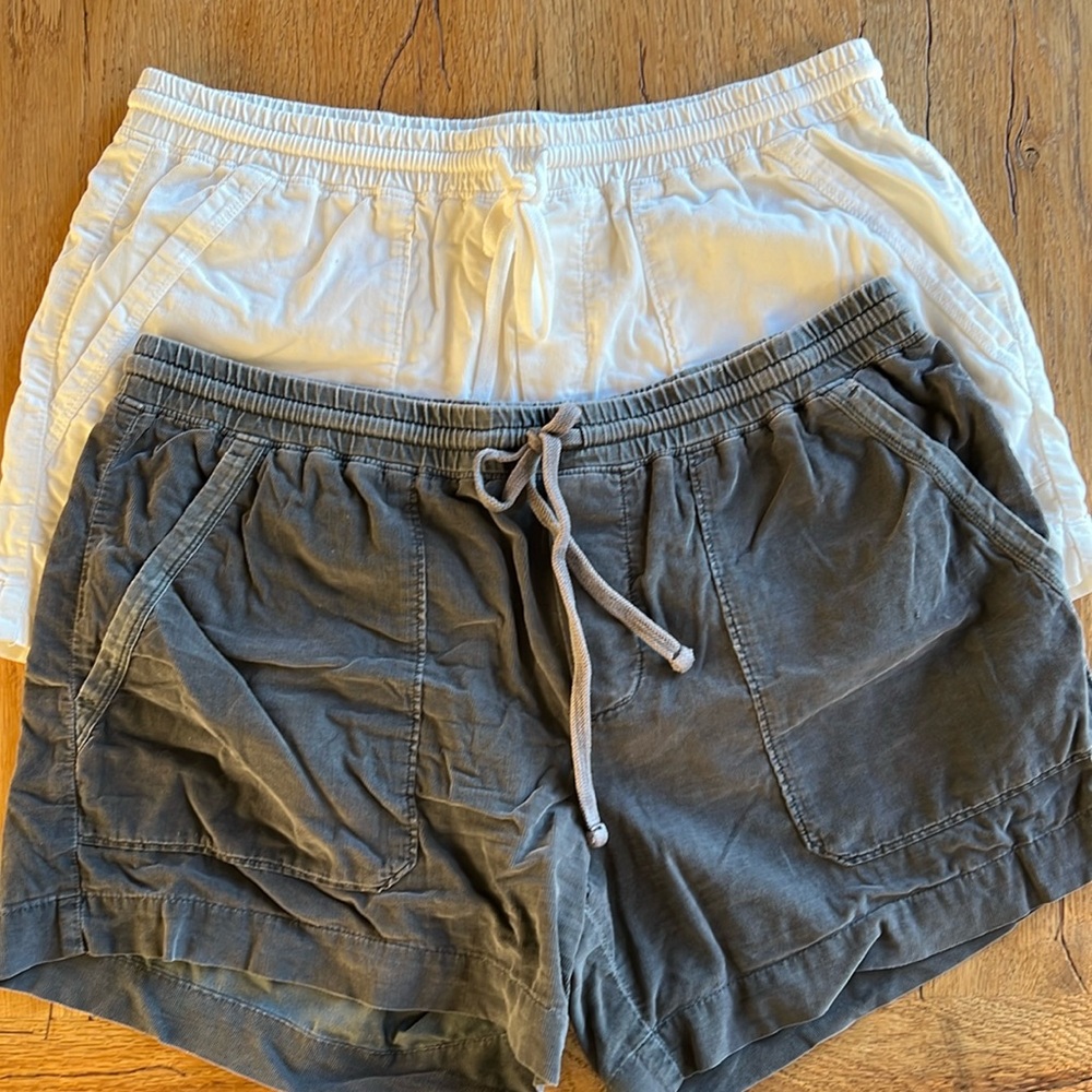 Two pairs pinwale shorts by James Perse.  Size 4 (XL)
